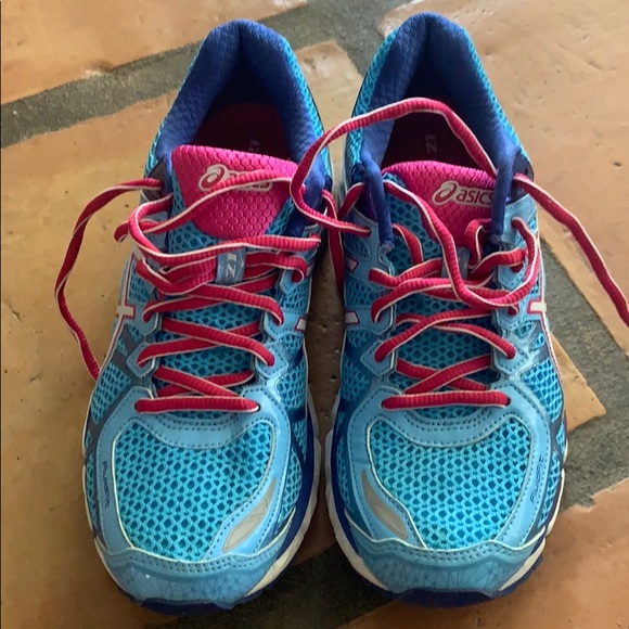 ASICS size 8 - Picture 4 of 5